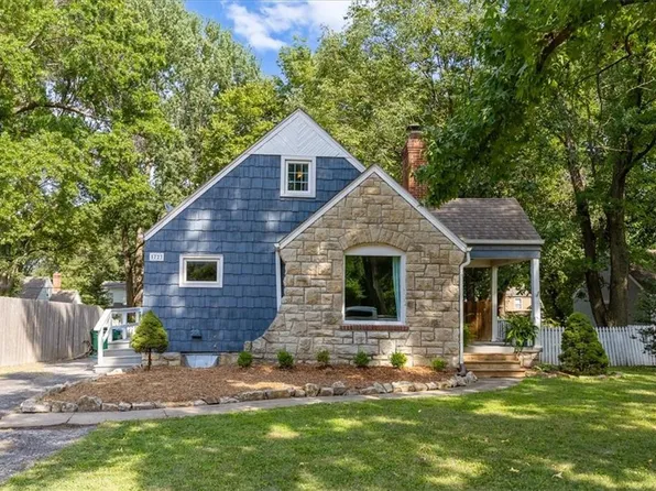 5723 Nall Ave, Roeland Park, KS 66202