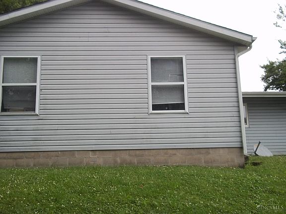 4th image of 1846 1st Ave