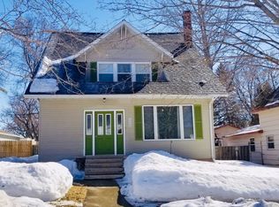 608 1st St NW, Watertown, SD 57201