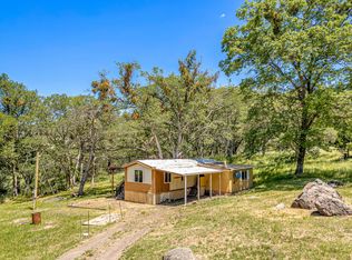 575 Cove Rd, Ashland, OR 97520