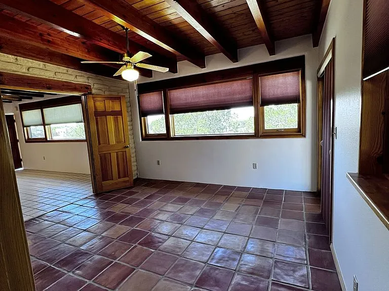 5 Oriente Ct — Photo 49