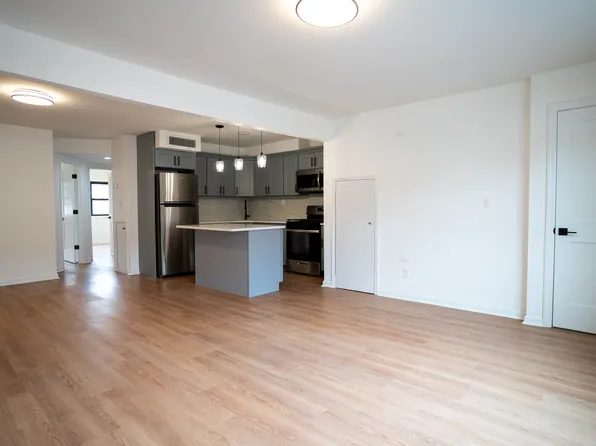 27 Alan Ter, Jersey City, NJ 07306