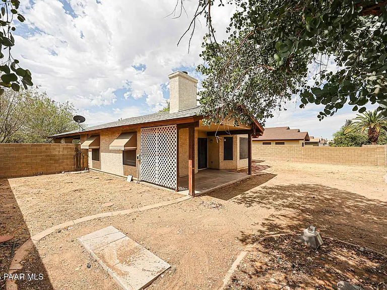 6320 W Paradise Ln — Photo 31