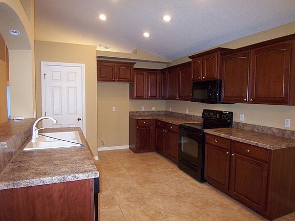 KITCHEN-there is a fridge!