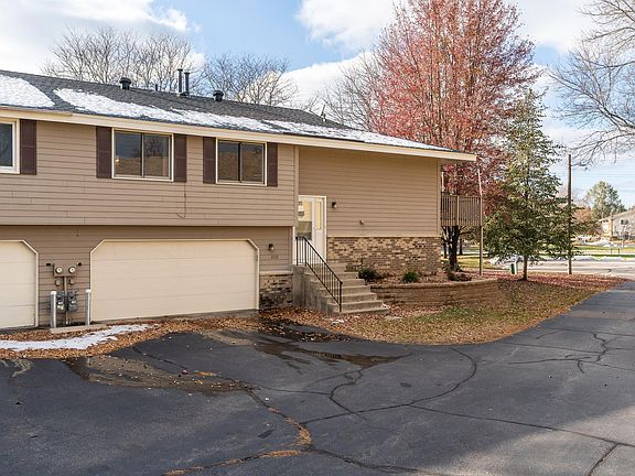 5th image of 11131 Xavier Cir