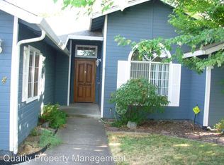 334 Joseph St, Central Pt, OR 97502