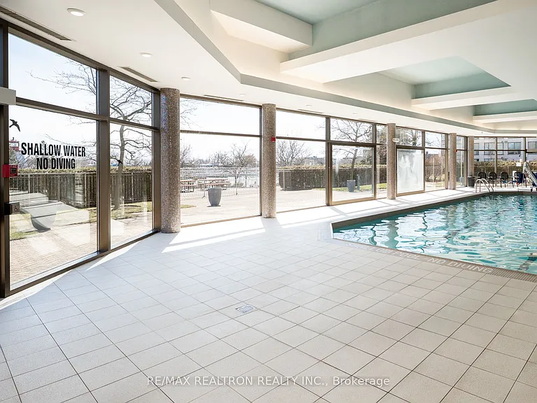 2261 Lake Shore Blvd W #1012 — Photo 25