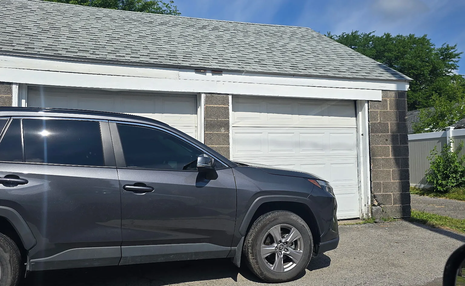2614 Walnut Avenue - Garage — Photo 2