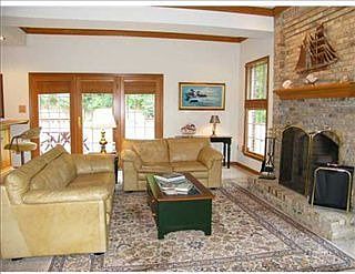5th image of 1602 Blackburn Heights Dr