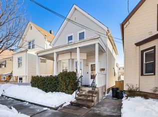 842 7th St, Secaucus, NJ 07094