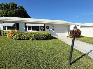 1904 SW Golf Ln, Boynton Beach, FL 33426