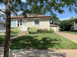 6724 S 18th St, Milwaukee, WI 53221