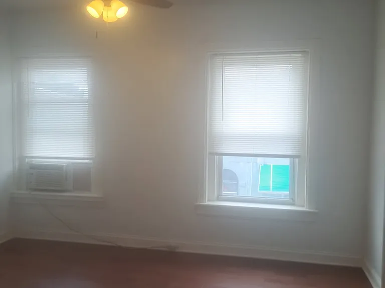 2140 N Van Pelt St #2 — Photo 4