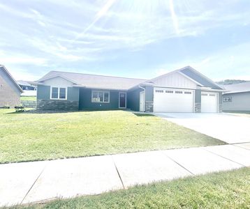513 Grand Meadow DRIVE, Holmen, WI, 54636