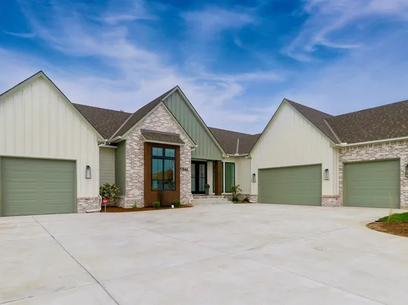 5946 W 45th St N, Wichita, KS 67205