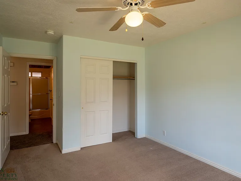 2342 W 1710 North Cir — Photo 28