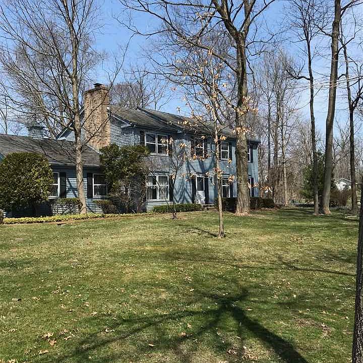 2nd image of 5414 Blackthorn Dr