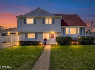 611 S Laurel Avenue, Hazlet, NJ