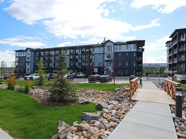 20 Sage Hill Walk NW #413, Calgary, AB T3R 1Z5