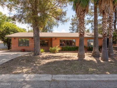 2510 E Kleindale Rd, Tucson, AZ, 85716