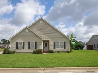 327 Brushfire Dr, Dothan, AL 36305