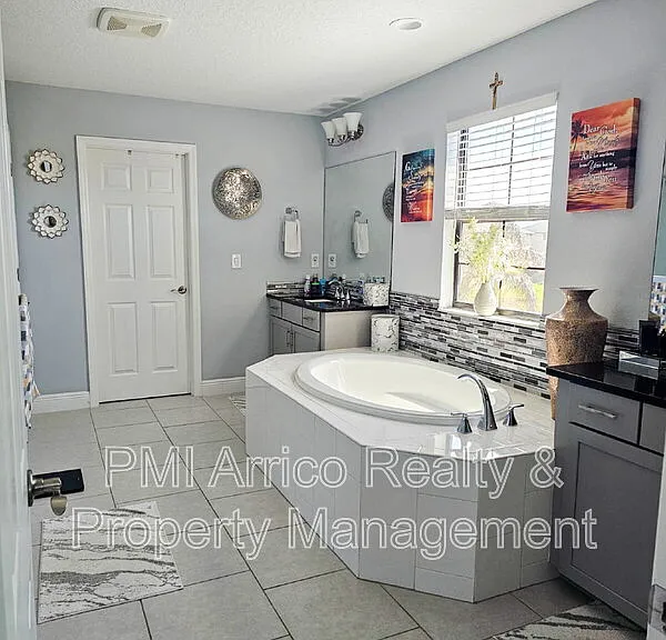 12860 Satin Lily Dr — Photo 17