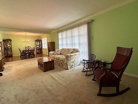 2nd image of 1506 London Dr