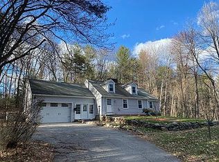 163 Wallace Rd, Bedford, NH 03110