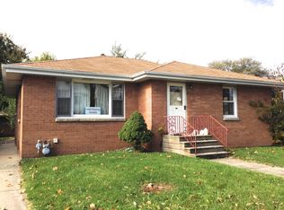 213 Youngs Ave, Joliet, IL 60432