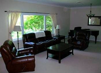 4th image of 726 Rosalind Dr