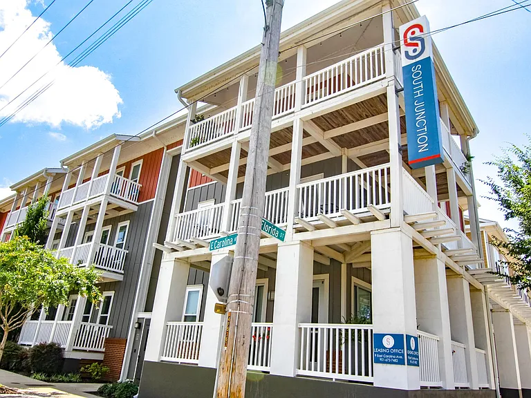 South Junction Apartments — Photo 15