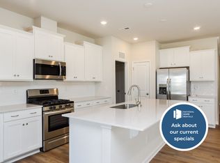 15126 Lake Ridge Rd, Charlotte, NC 28278