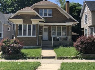 515 W Highland Ave APT 2, Elgin, IL 60123