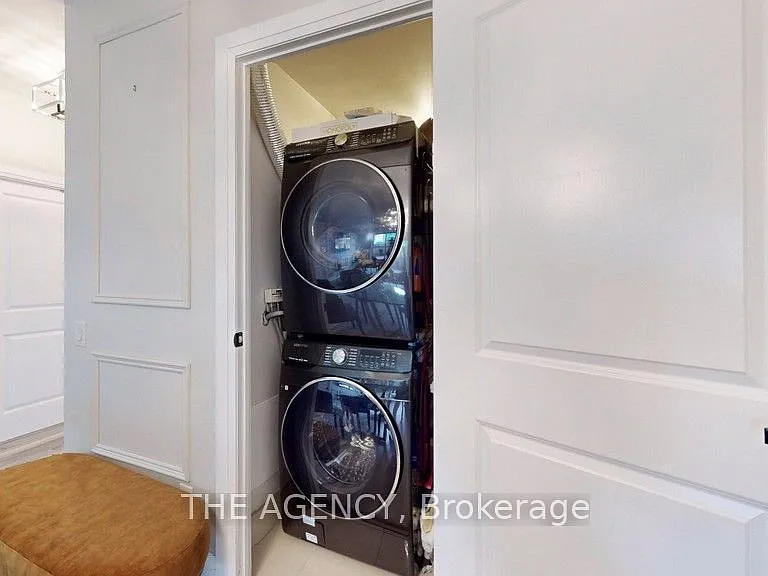 25 Kingsbridge Garden Cir #226 — Photo 22