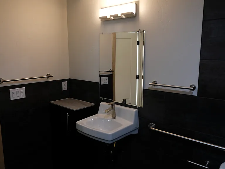 1029 W Pierpont Ave S #1 — Photo 13