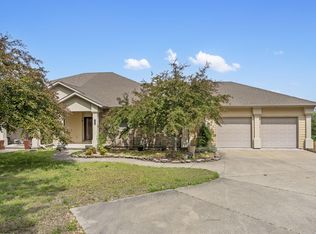 1026 Iowa Colony Rd, Hollister, MO 65672