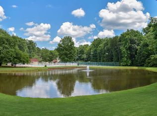 3274 Sommerset Ct, Rex, GA 30273