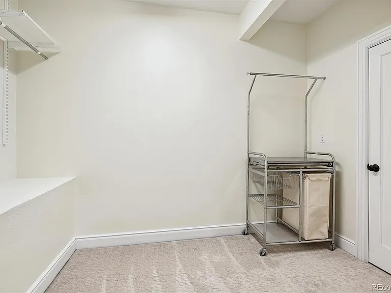 2327 S Columbine St — Photo 20