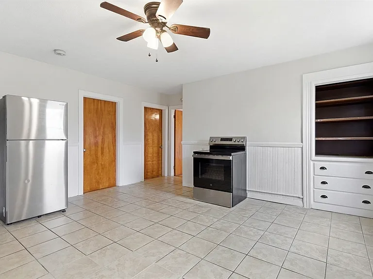 84 Margin St #2 — Photo 5
