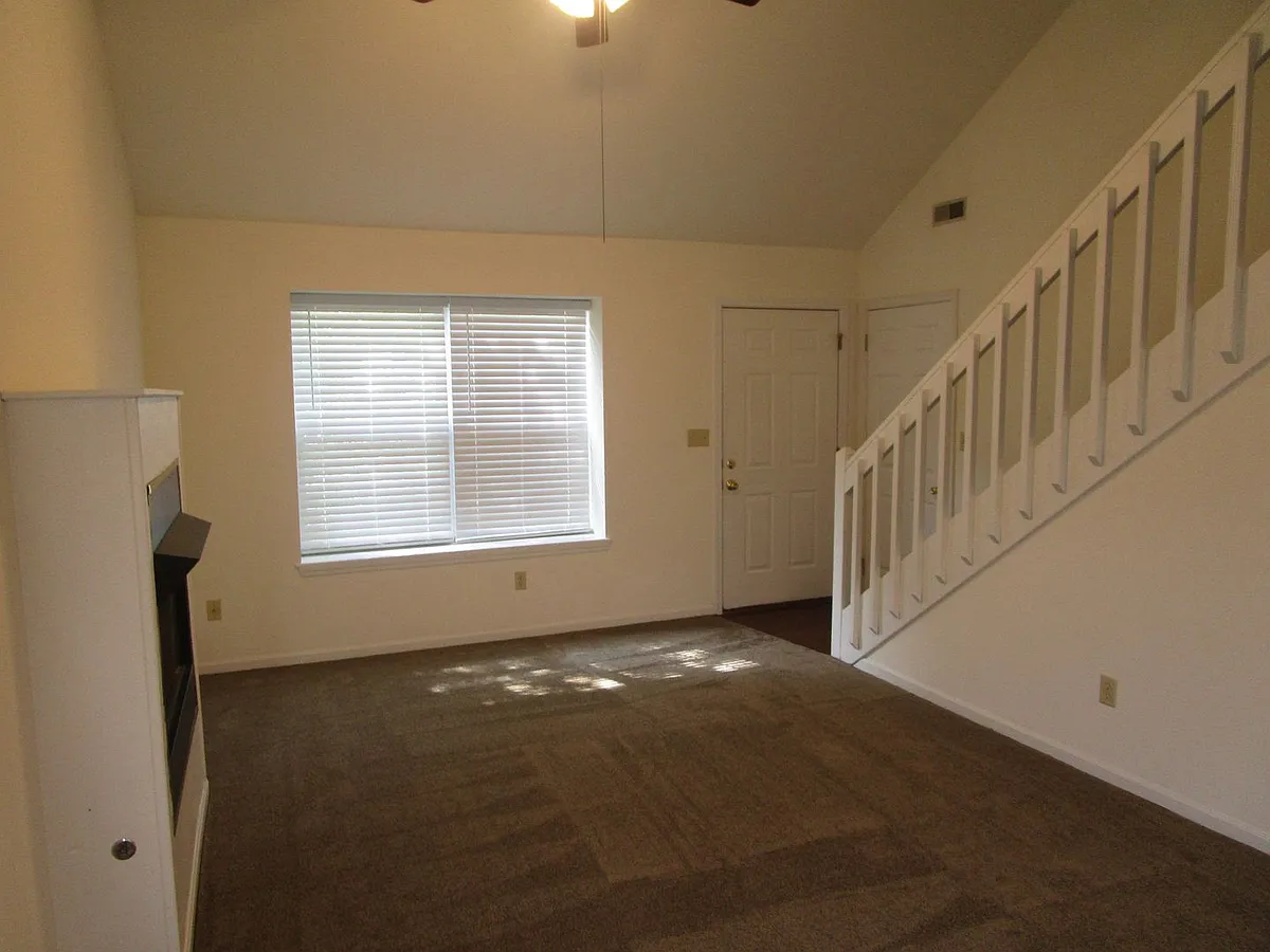 Building Photo - 3501-3503 Delmar Ct.