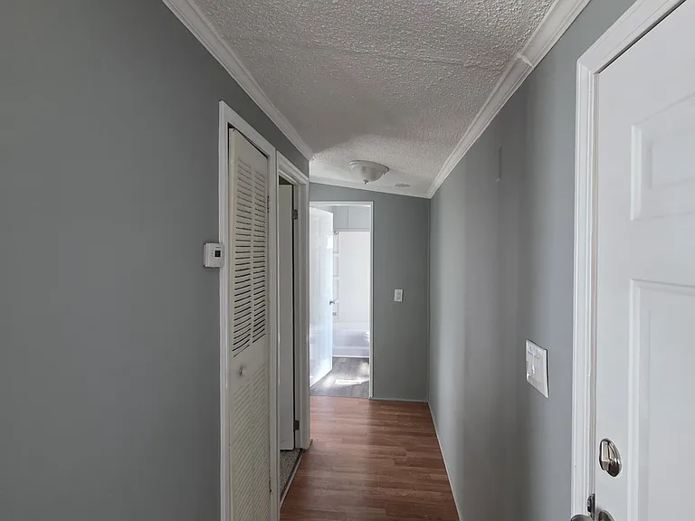 58 W Manor St #58B — Photo 12