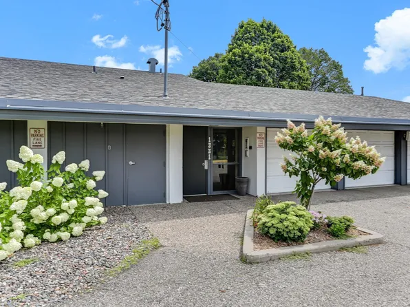 1331 W 82nd St APT C, Minneapolis, MN 55420