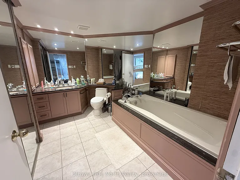 317 Metcalfe St #103 — Photo 14
