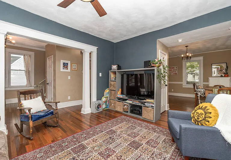 634 Michigan Ave — Photo 14
