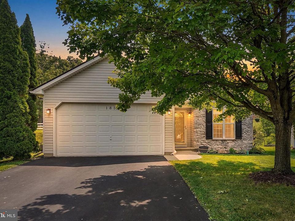 1st image of 185 Biglar Ct