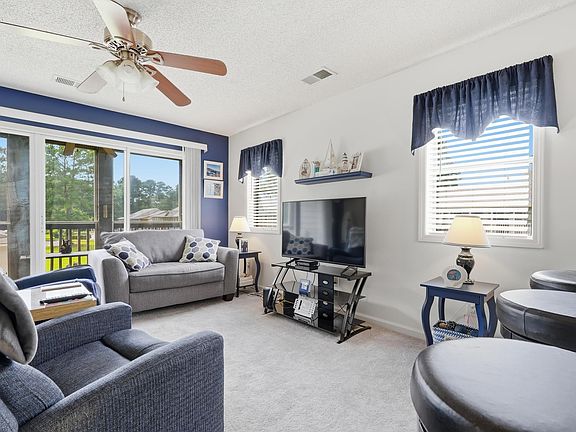 4th image of 1230 White Tree Ln. #40-N