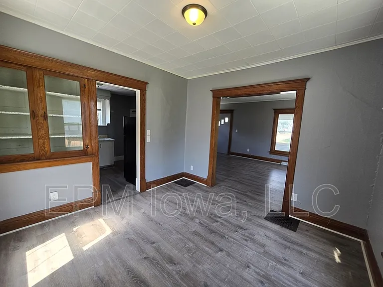 1311 W 2nd St — Photo 7
