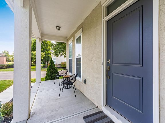 3rd image of 9095 Portofino Pl