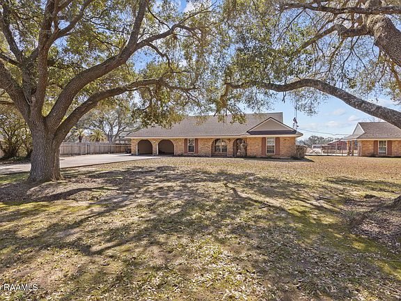 2nd image of 350 Teljean Rd