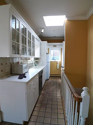 Rented by Aryeh Realty | media 6